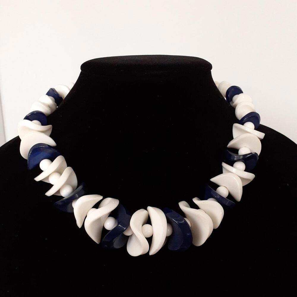 Stunning Blue and White Abstract Design Necklace